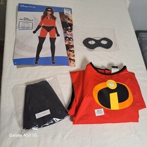 Mrs. Incredible Costume - Red and Black